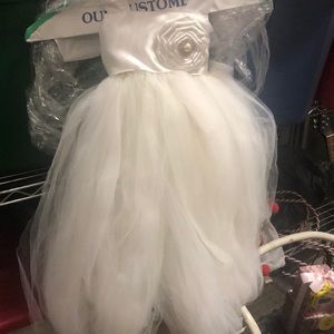 Off white 2t flower girl dress